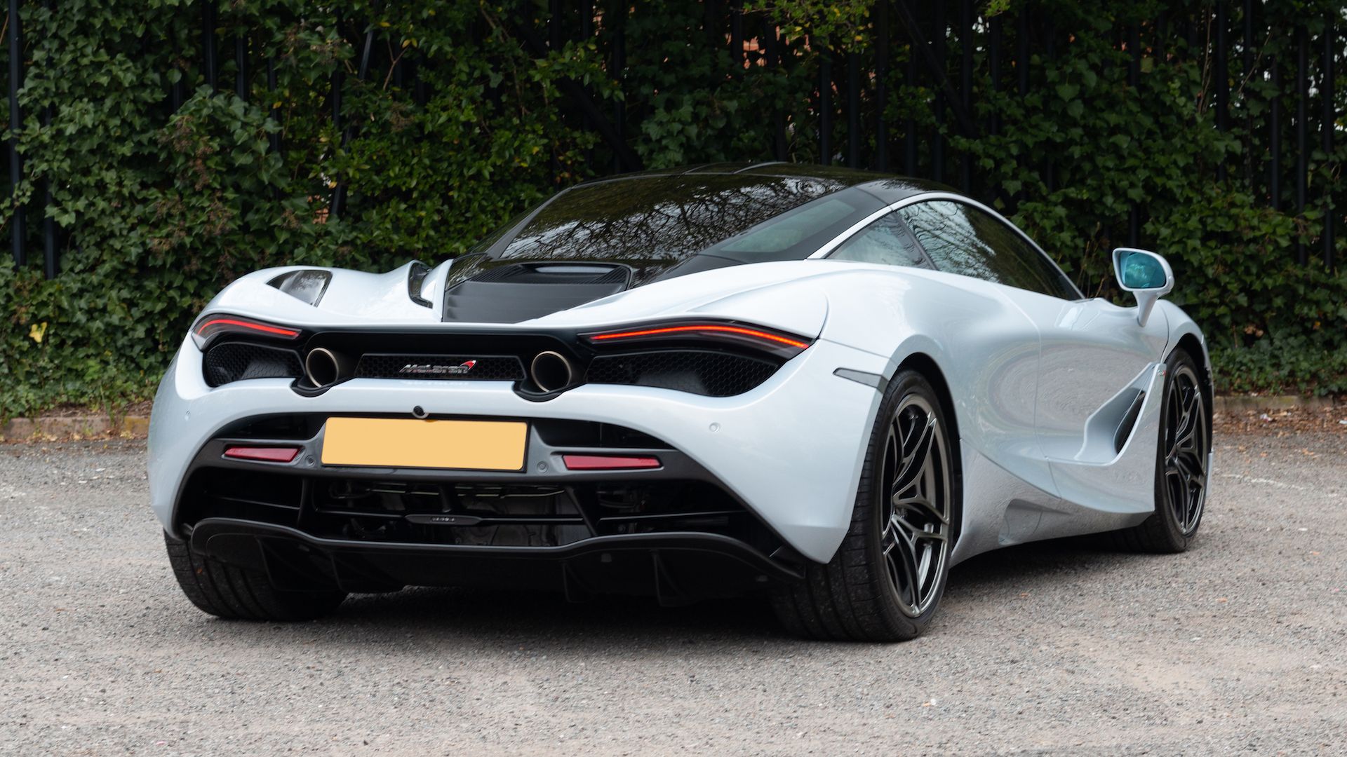 Sold 2017 McLaren 720S Coupe | Official UK Koenigsegg Dealer | SuperVettura