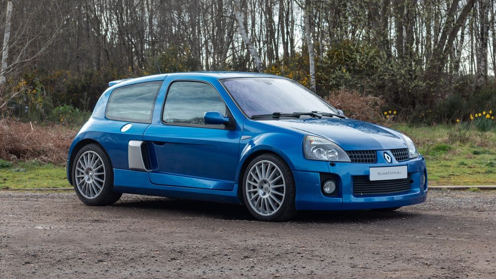 2004 Renault Clio V6 