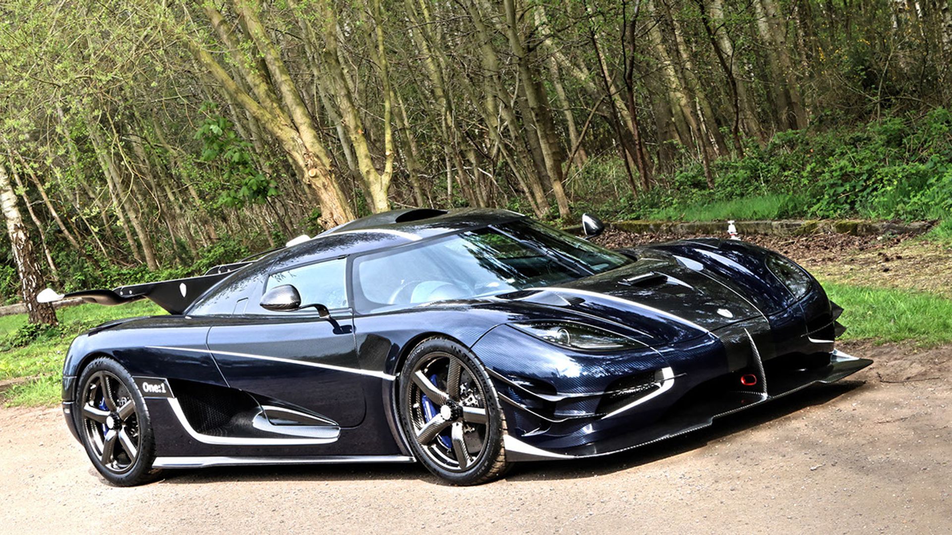 15 Koenigsegg One 1 For Sale Official Uk Koenigsegg Dealer Supervettura