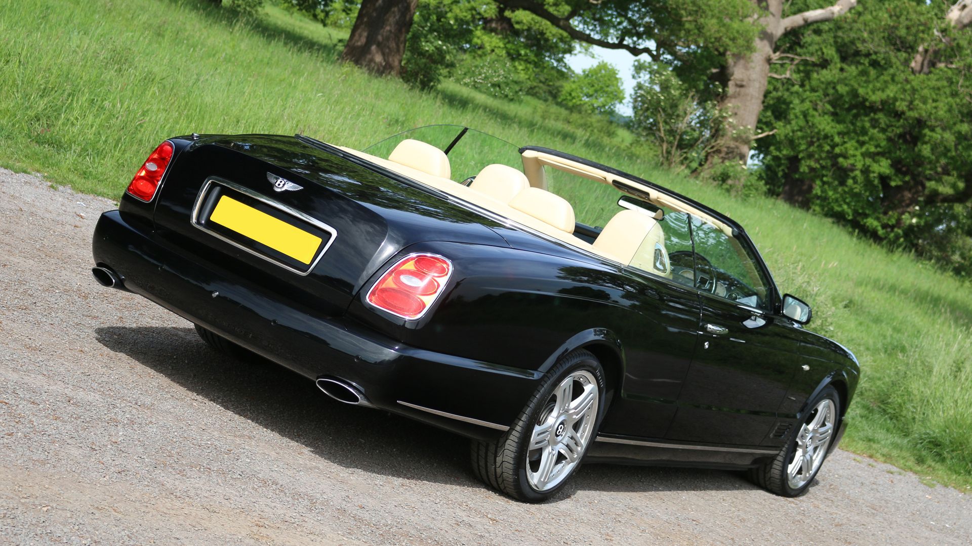 Bentley 2009