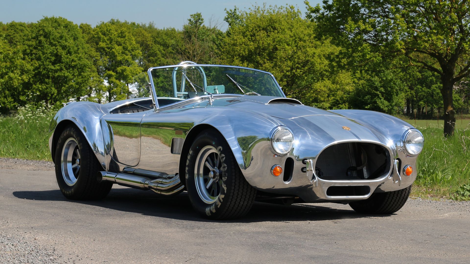 Sold 1965 Shelby Cobra 427 | Official UK Koenigsegg Dealer | SuperVettura