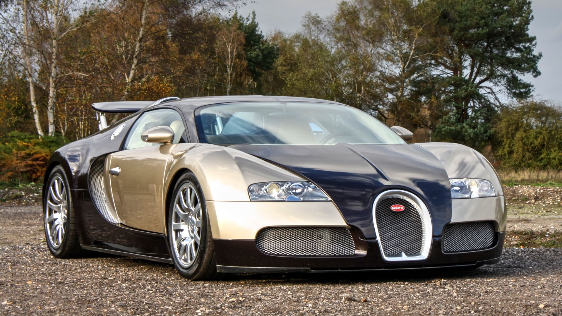 Sold 2009 Bugatti Veyron | Official UK Koenigsegg Dealer | SuperVettura